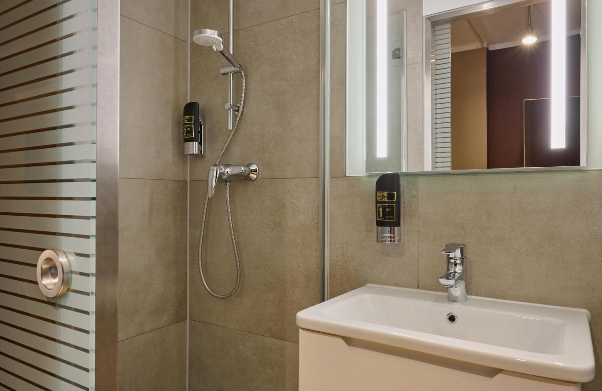 Leonardo Boutique Hotel München Ngoại thất bức ảnh