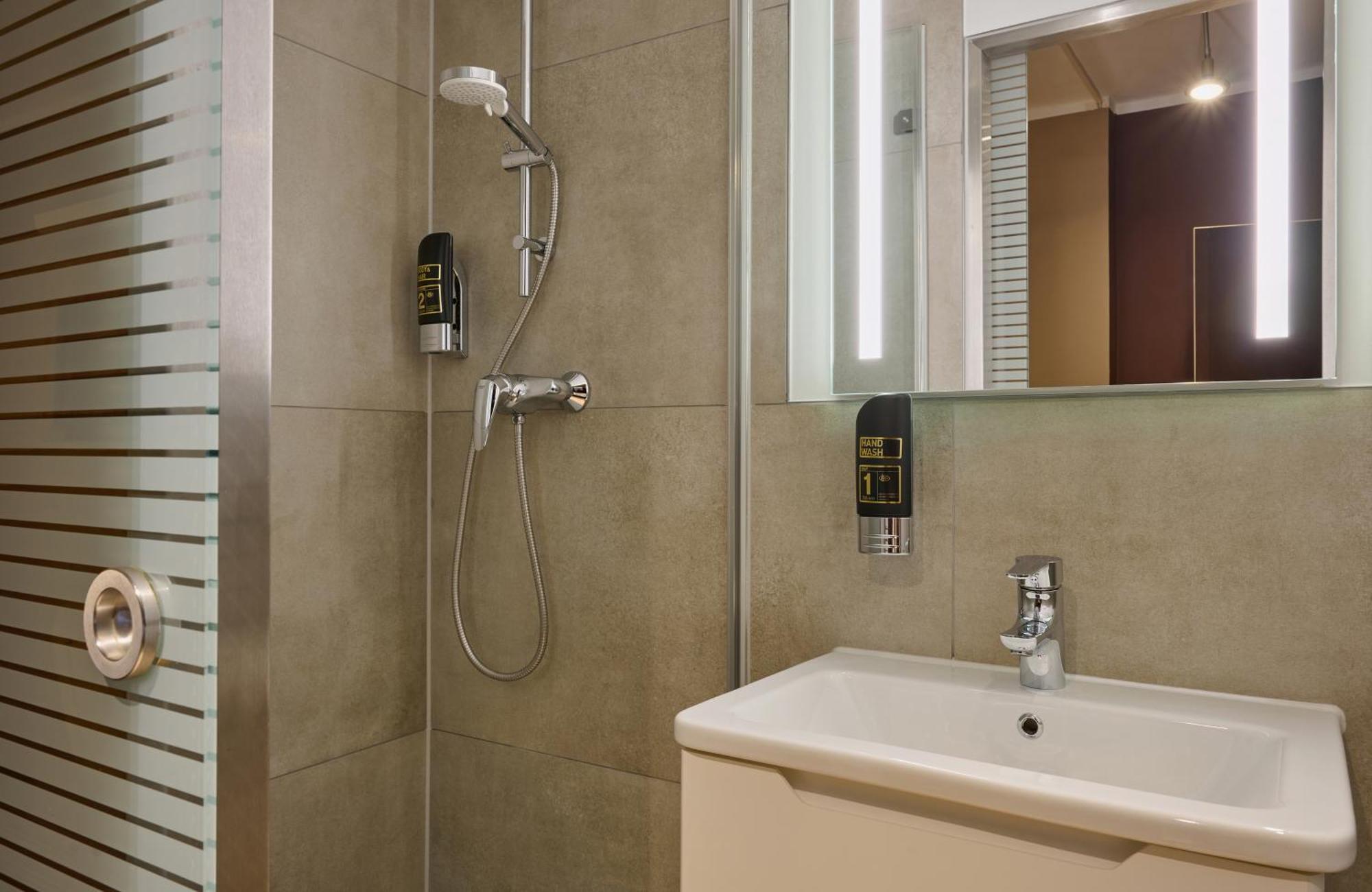 Leonardo Boutique Hotel München Ngoại thất bức ảnh